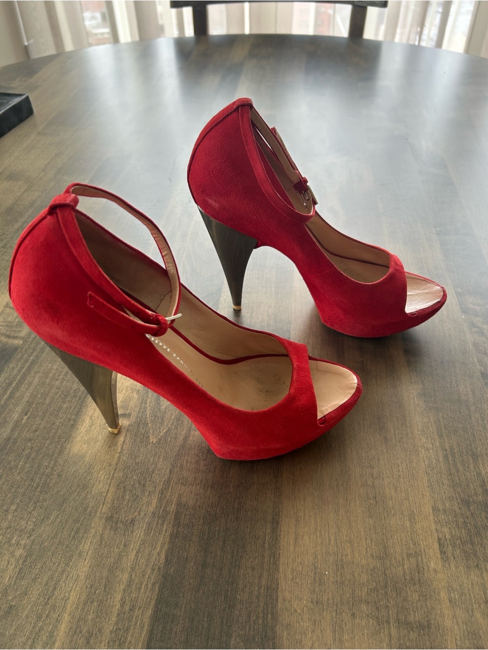 ♥️♥️🌹🌹Red Suede Peep-Toe Ankle-Strap Heels 🌹♥️🌹🌹